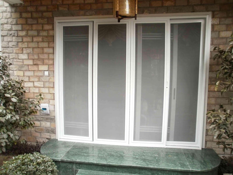 獲取紗窗電話的途徑多，選正規(guī)平臺預(yù)約紗窗維修是根本，別被騙